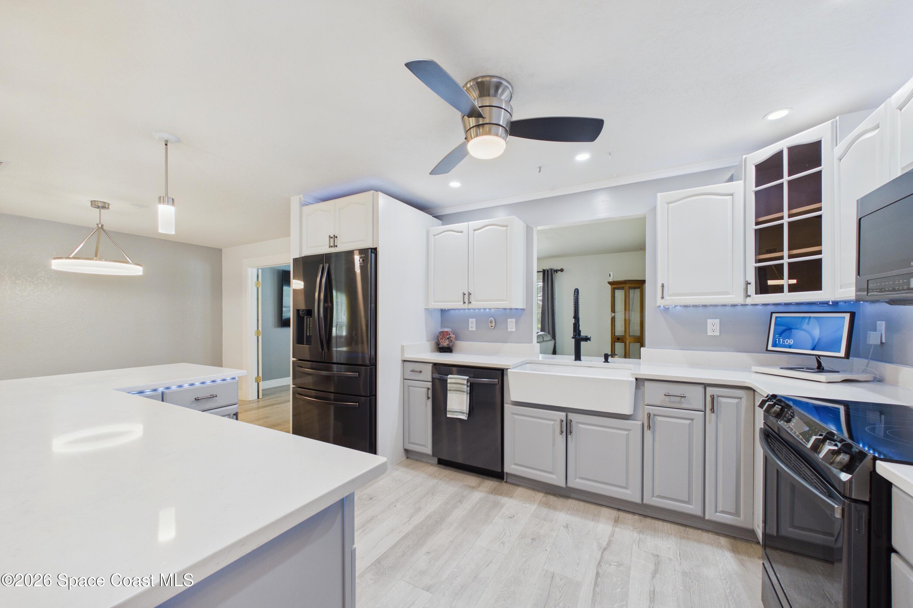 150 Natalie Circle Ne Property Photo 27