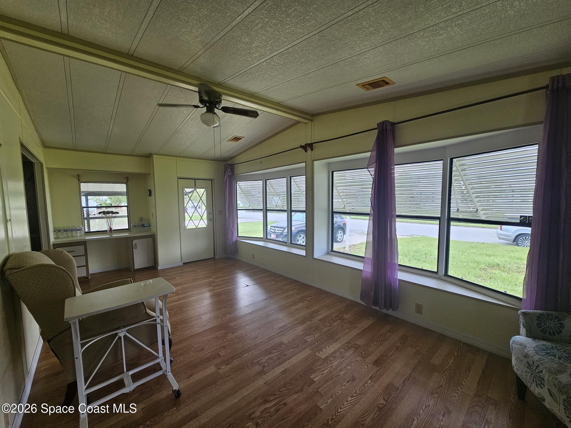 1302 Waterway Drive Property Photo 5