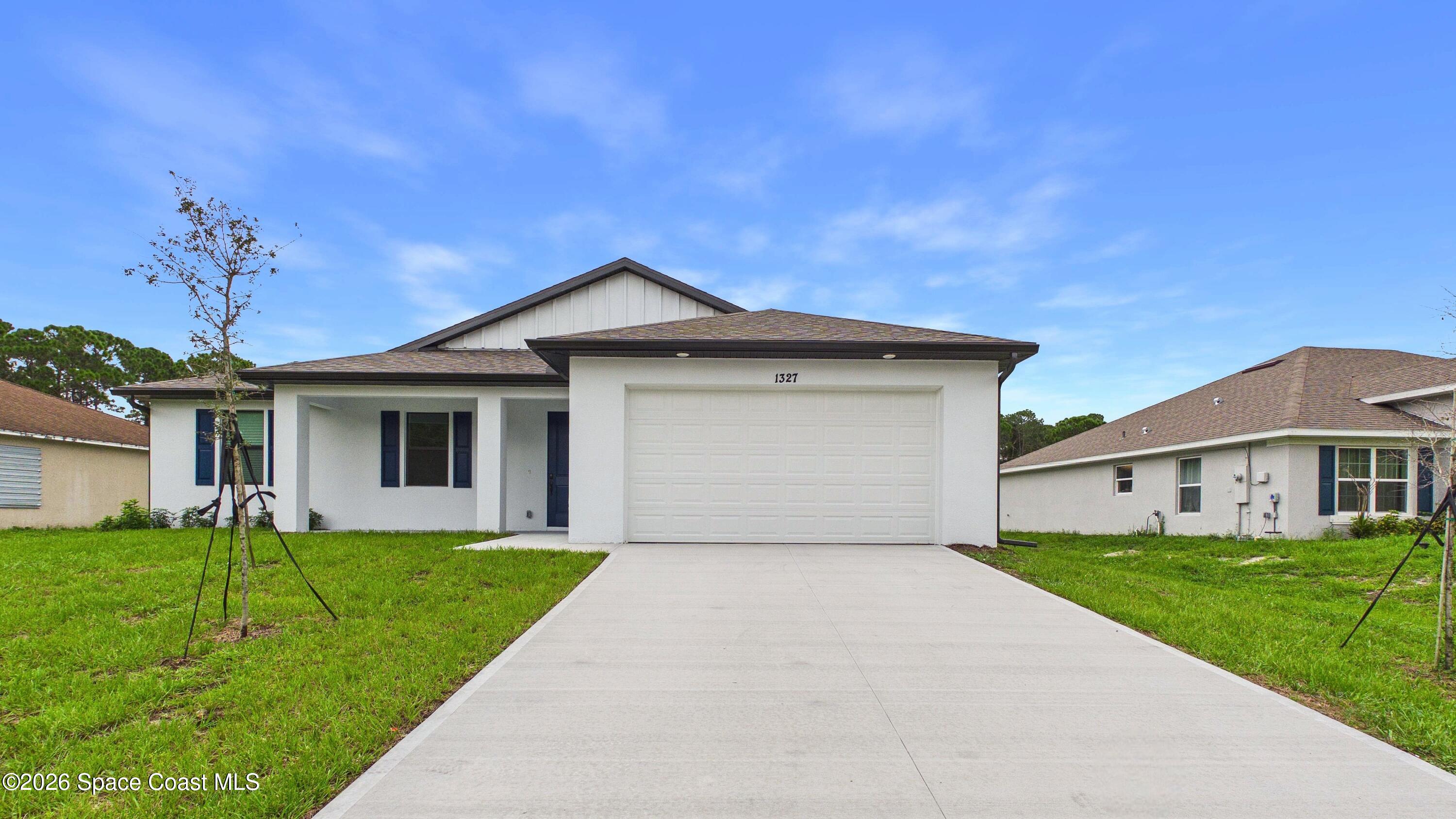 1327 De Groodt Road Sw Property Photo 1