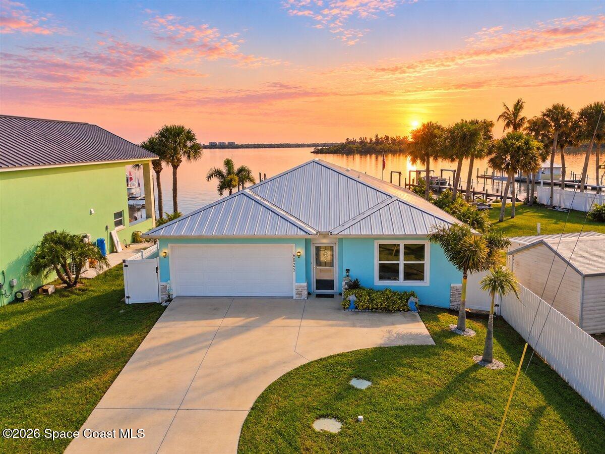 6025 S Highway 1 Property Photo 1