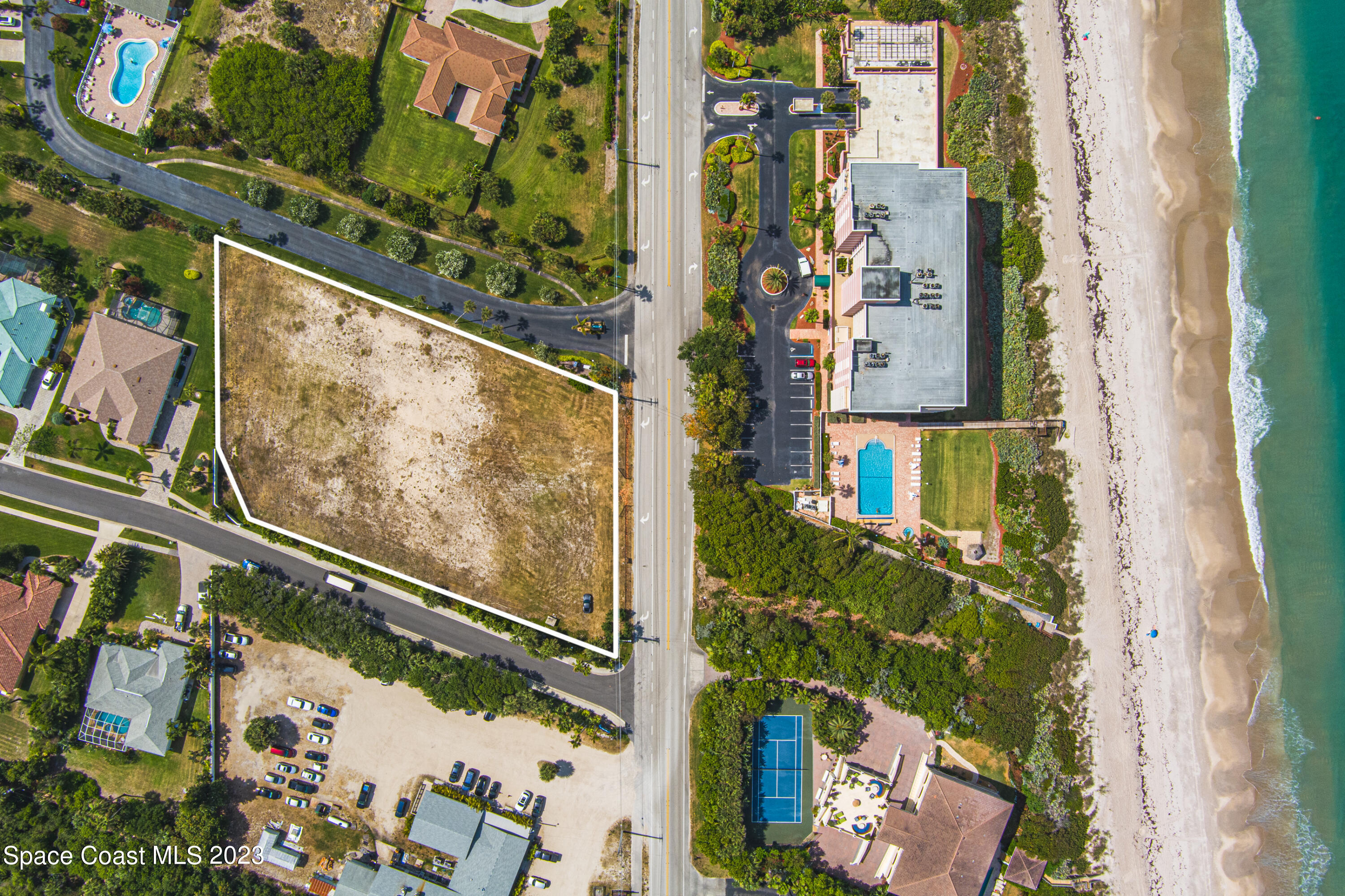 5660 Jimmy Buffett Mem Highway Property Photo 1
