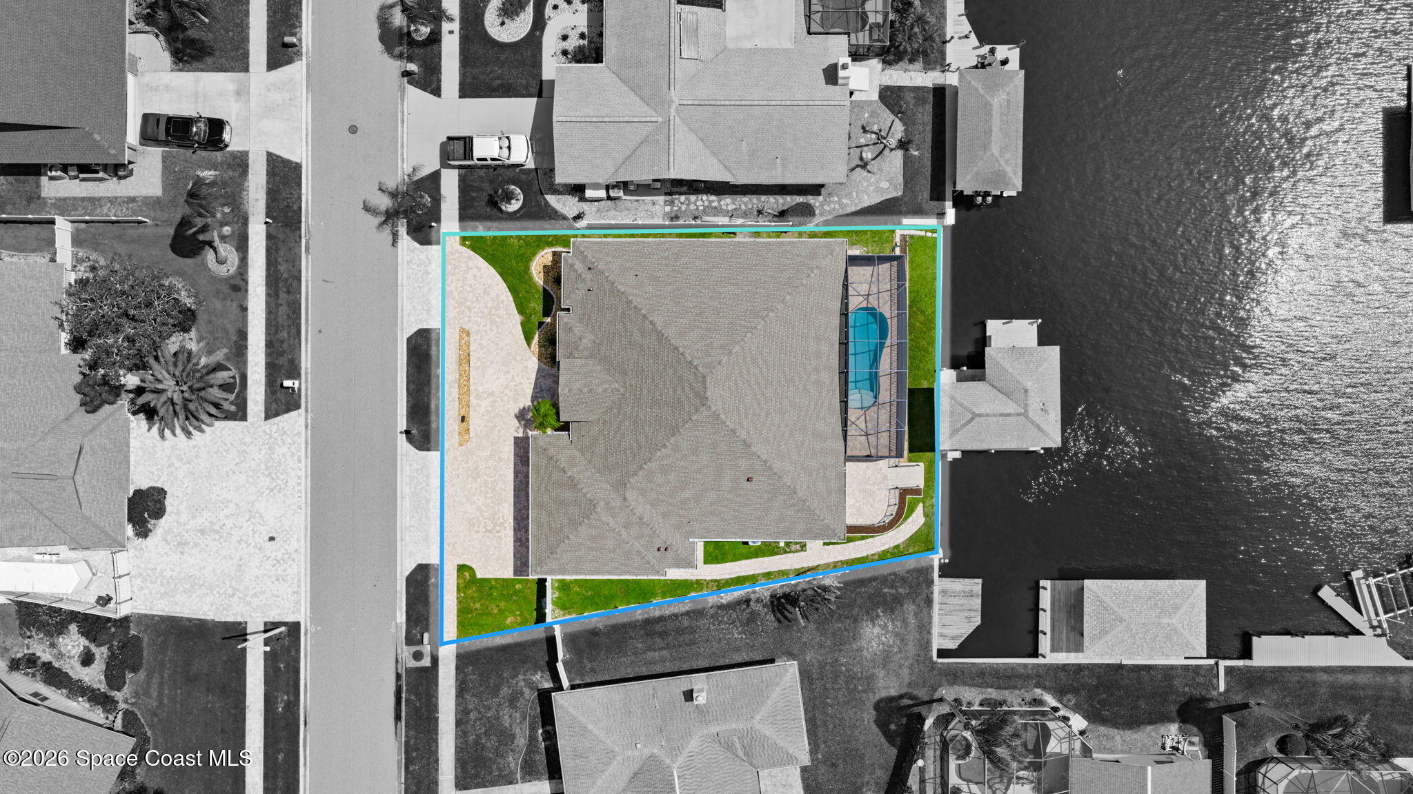 215 Cordoba Court Property Photo 2