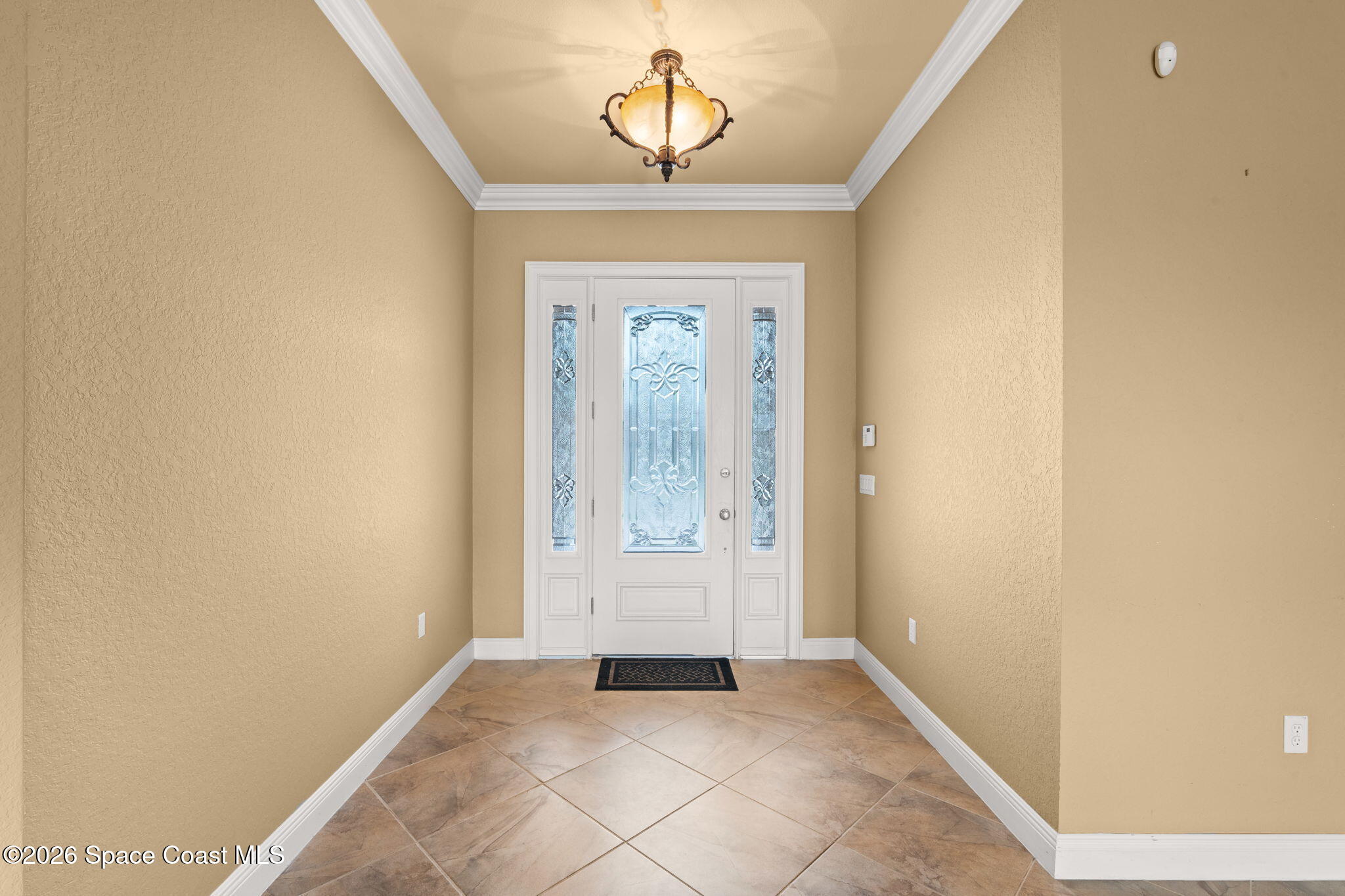 215 Cordoba Court Property Photo 7