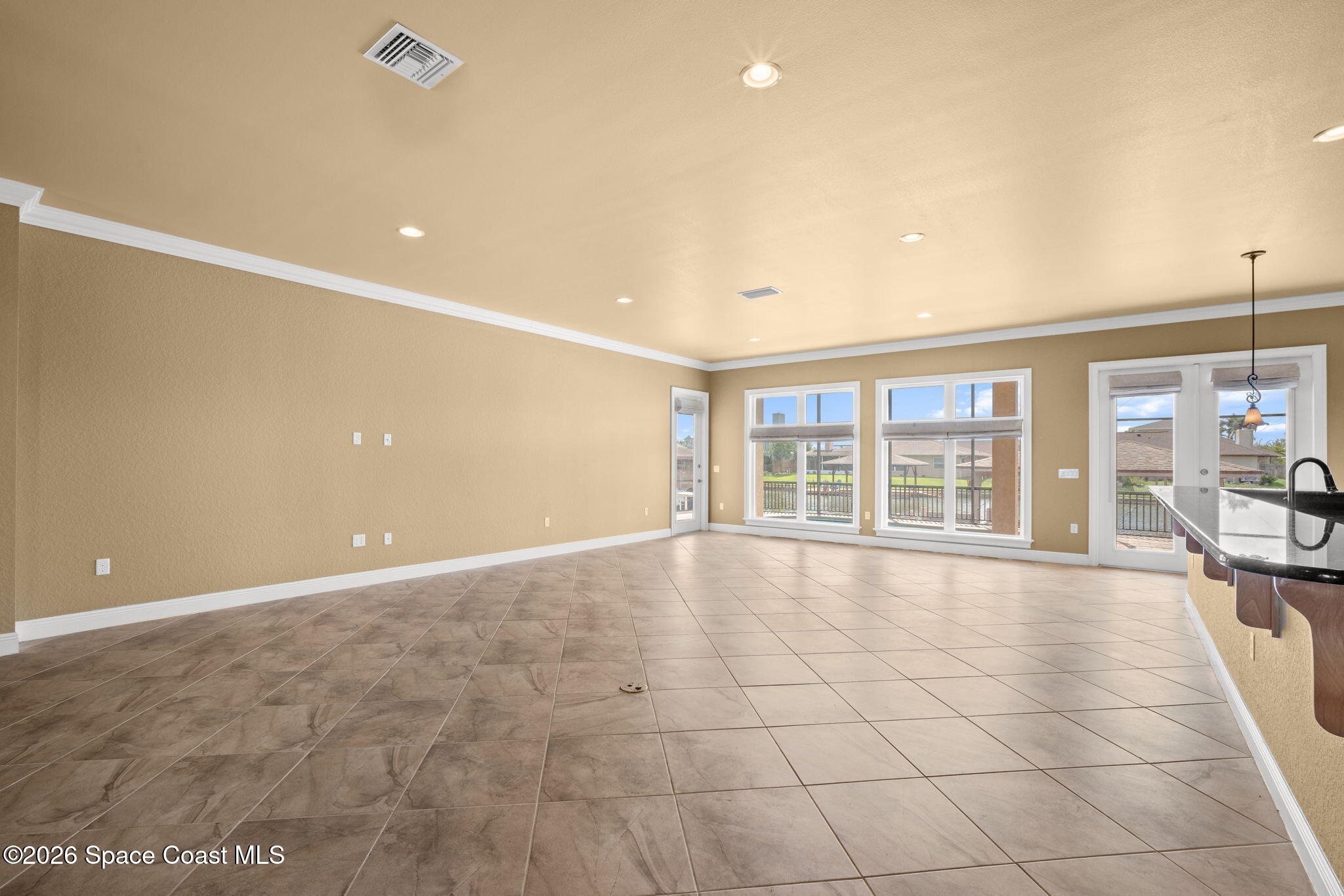 215 Cordoba Court Property Photo 10