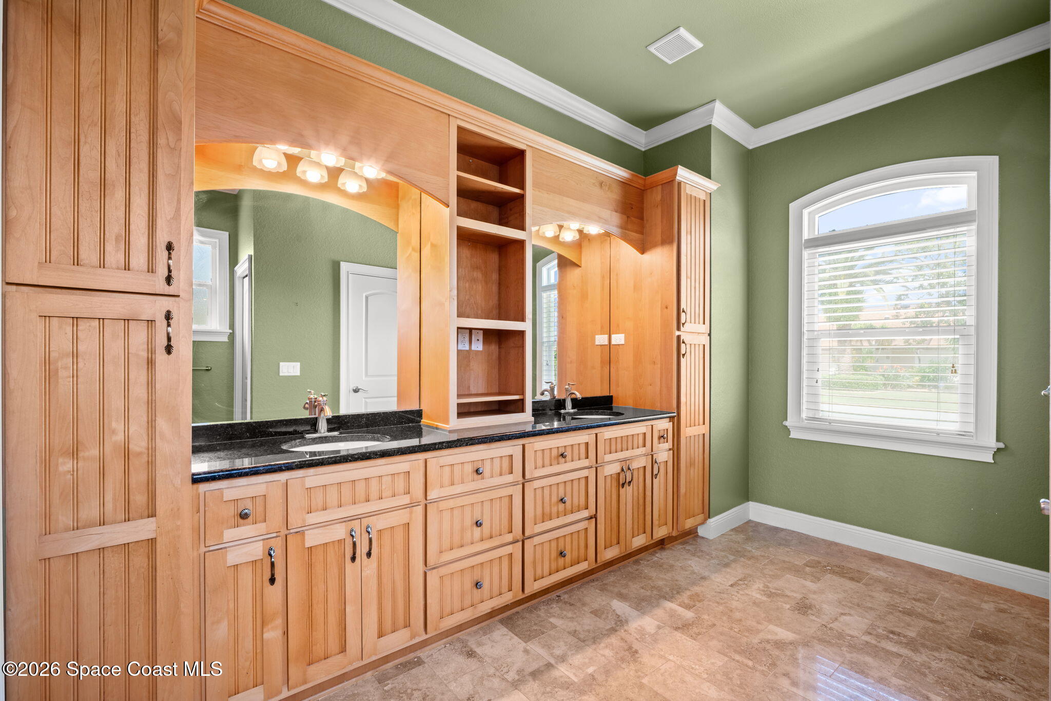 215 Cordoba Court Property Photo 19