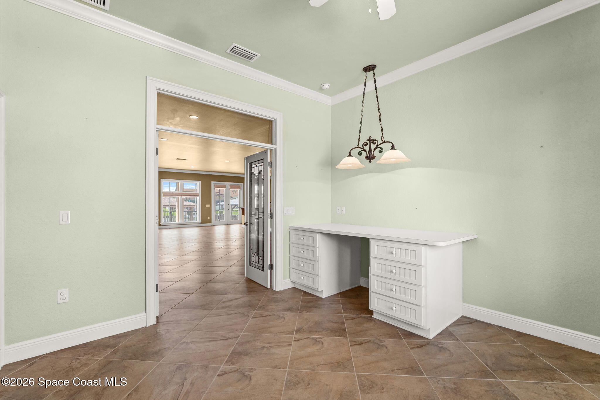 215 Cordoba Court Property Photo 23