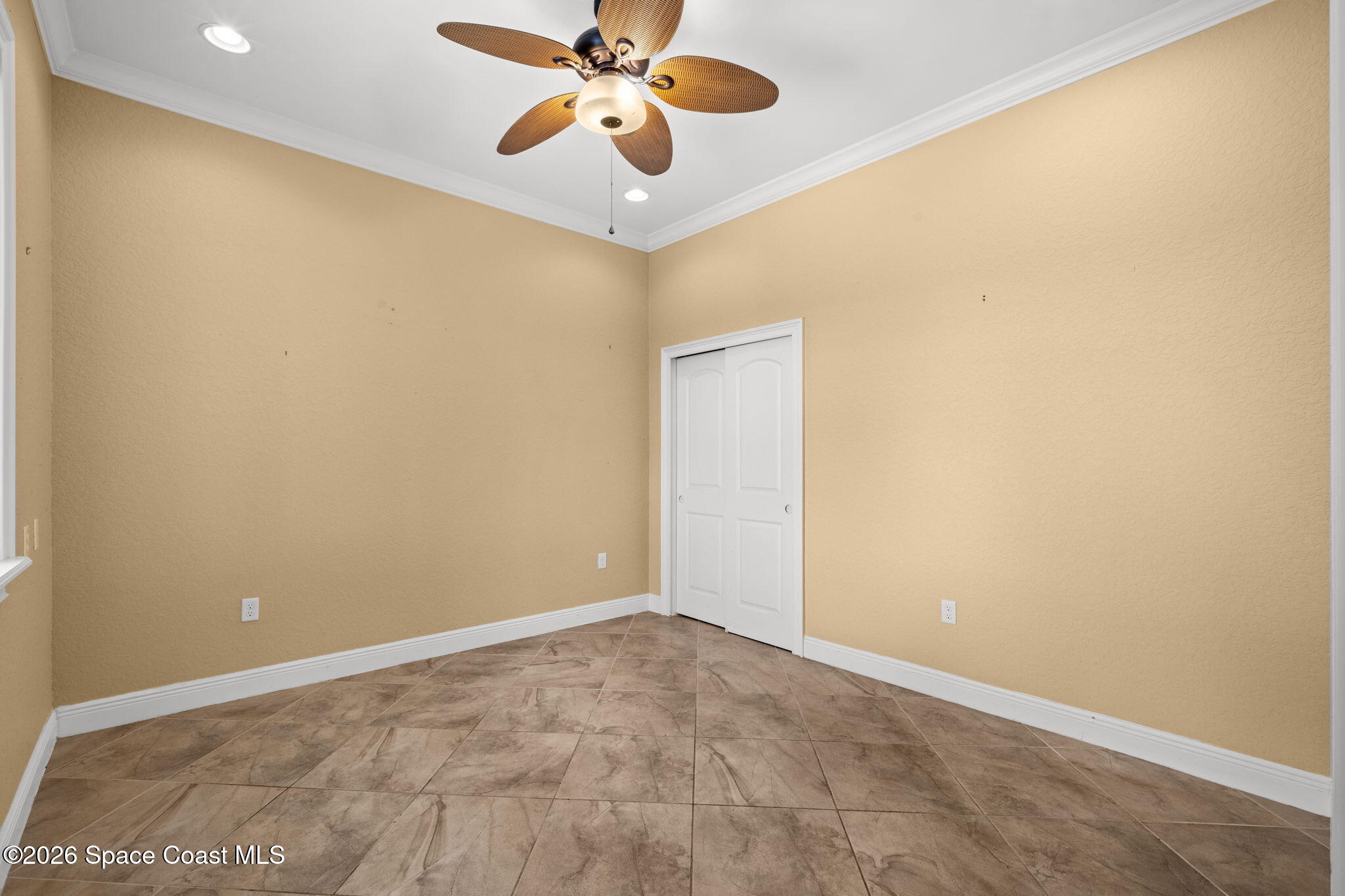 215 Cordoba Court Property Photo 27
