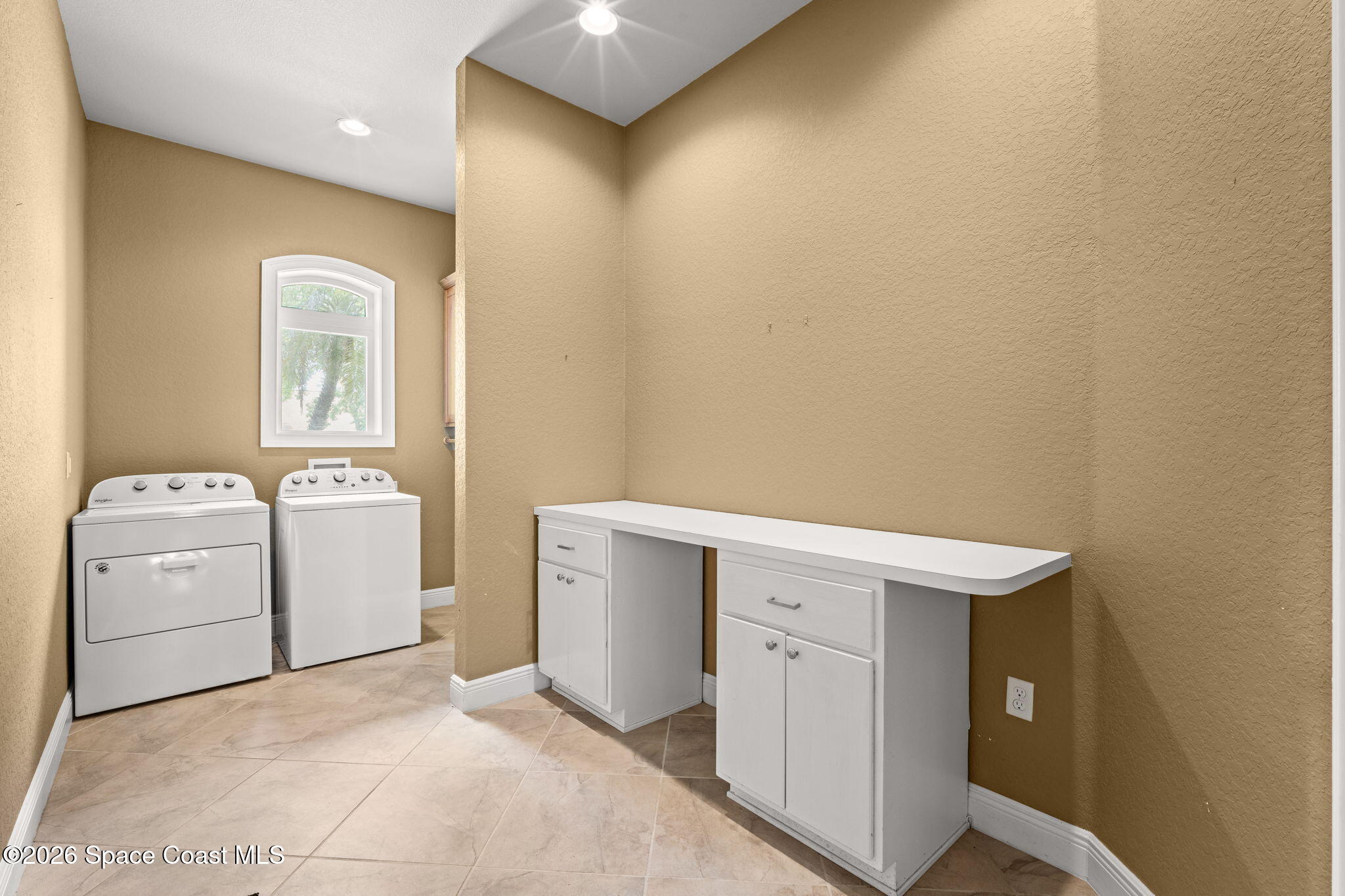 215 Cordoba Court Property Photo 29