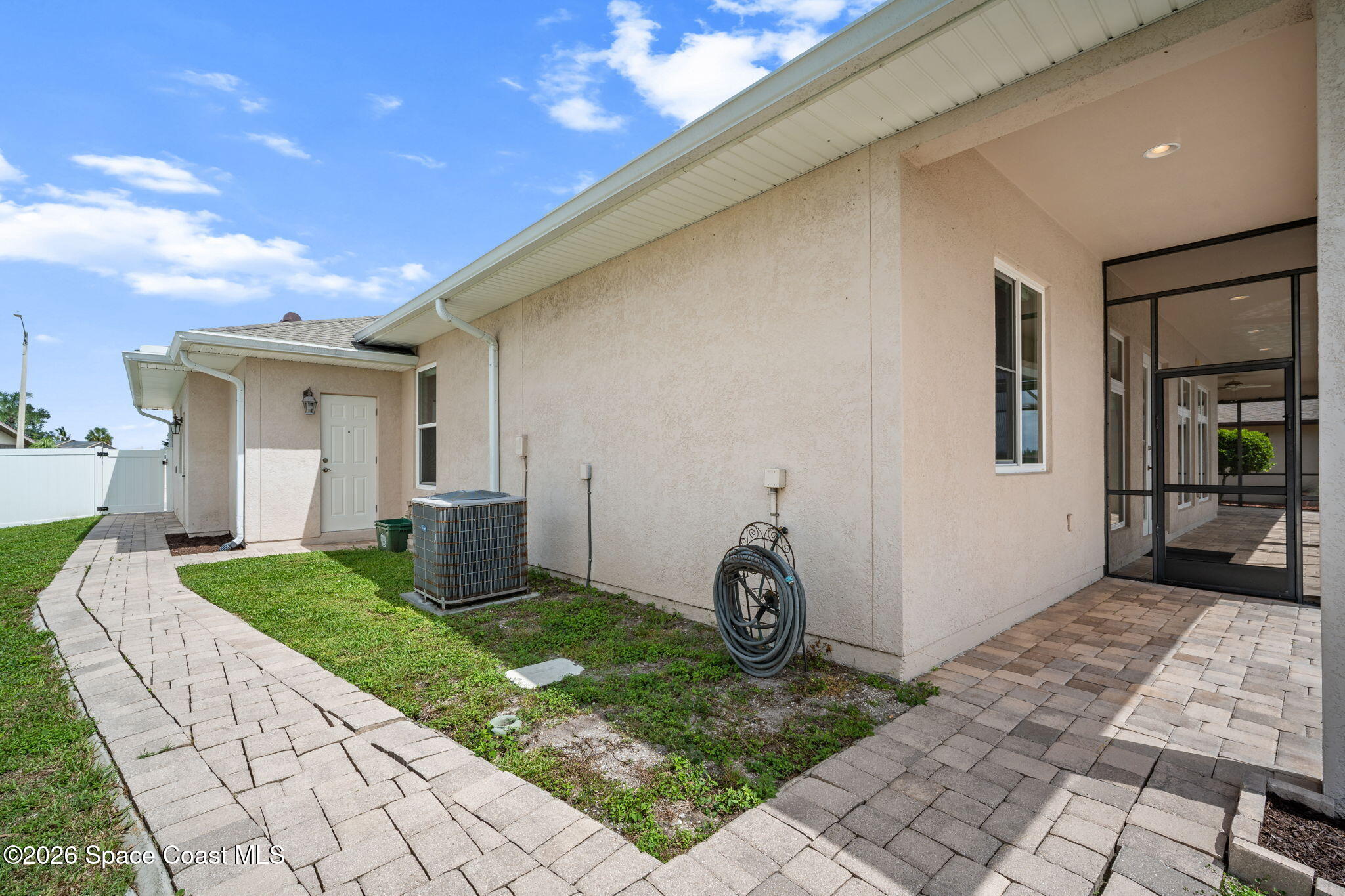 215 Cordoba Court Property Photo 35