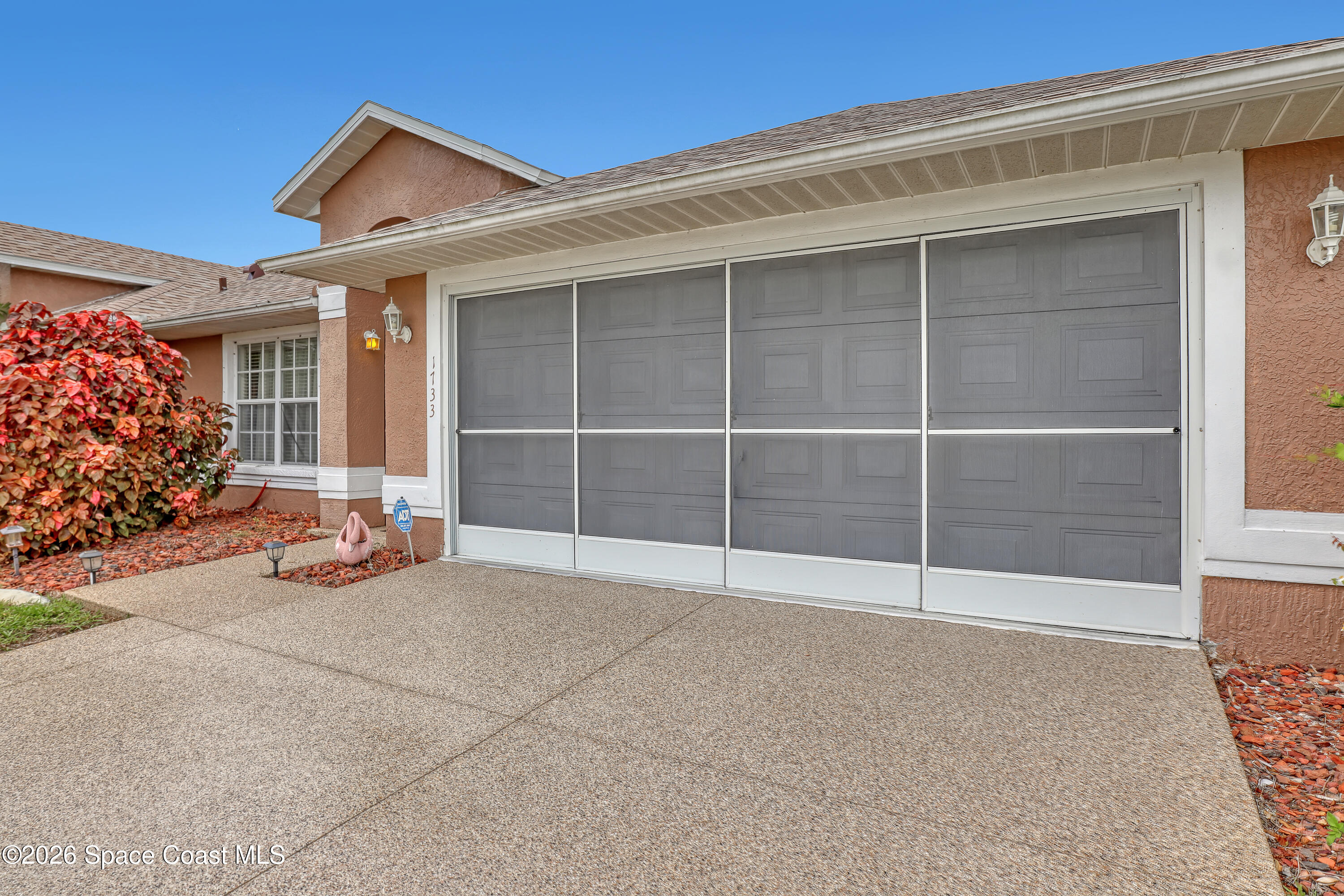 1733 Dalroy Street Nw Property Photo 4