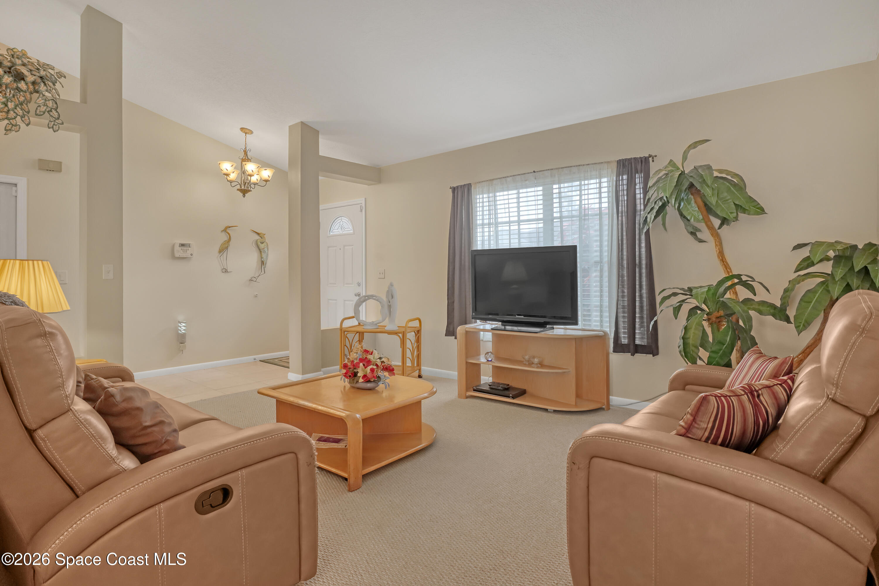 1733 Dalroy Street Nw Property Photo 9