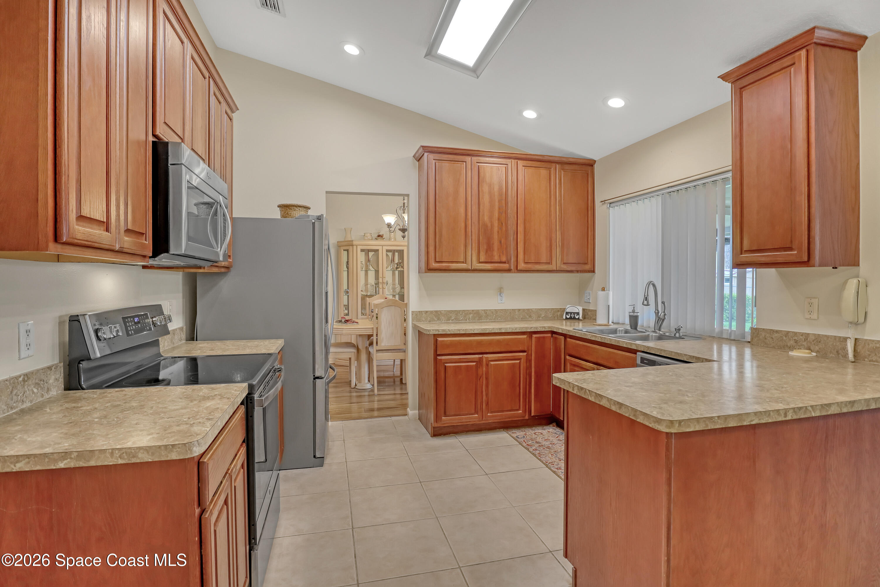 1733 Dalroy Street Nw Property Photo 25