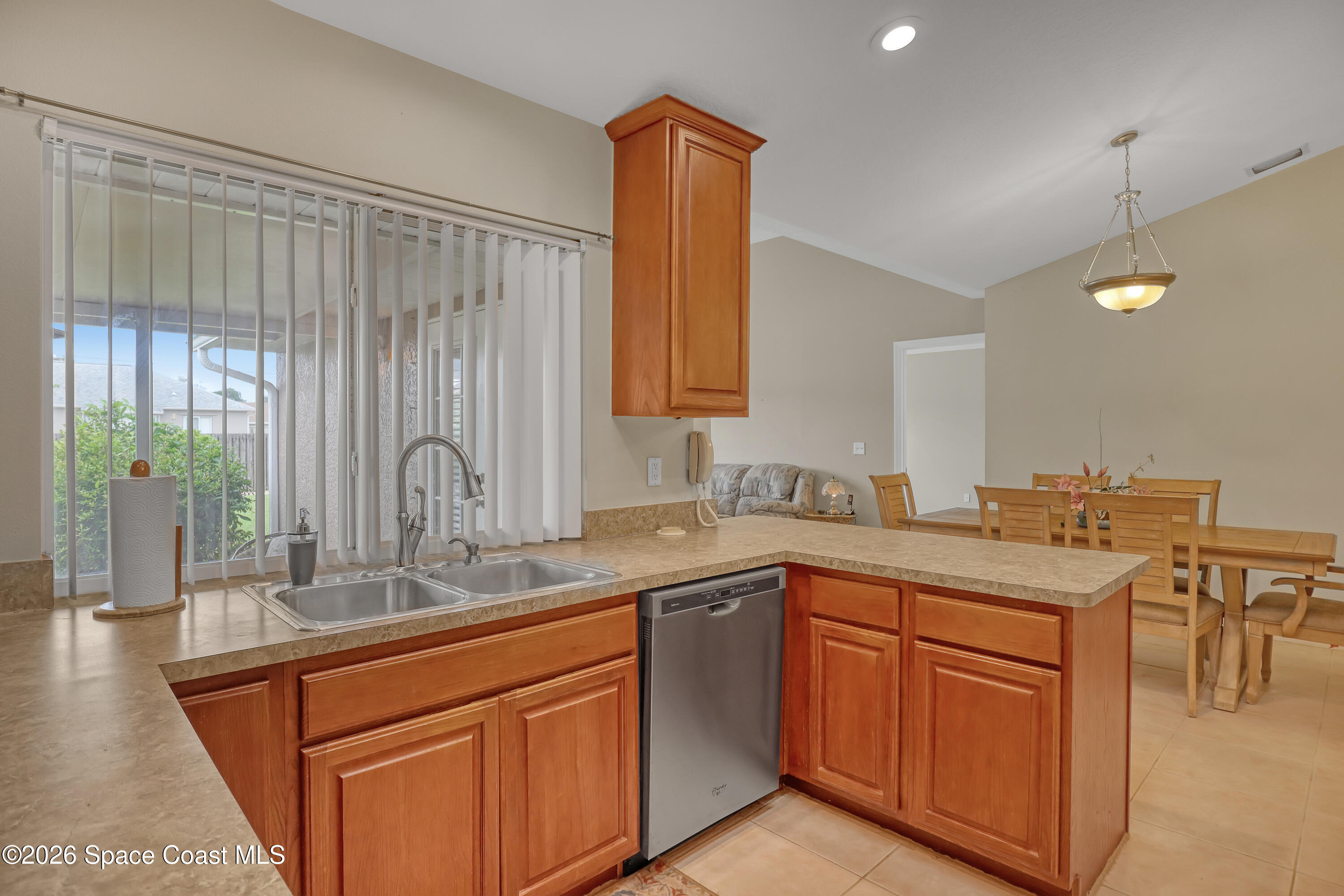 1733 Dalroy Street Nw Property Photo 28
