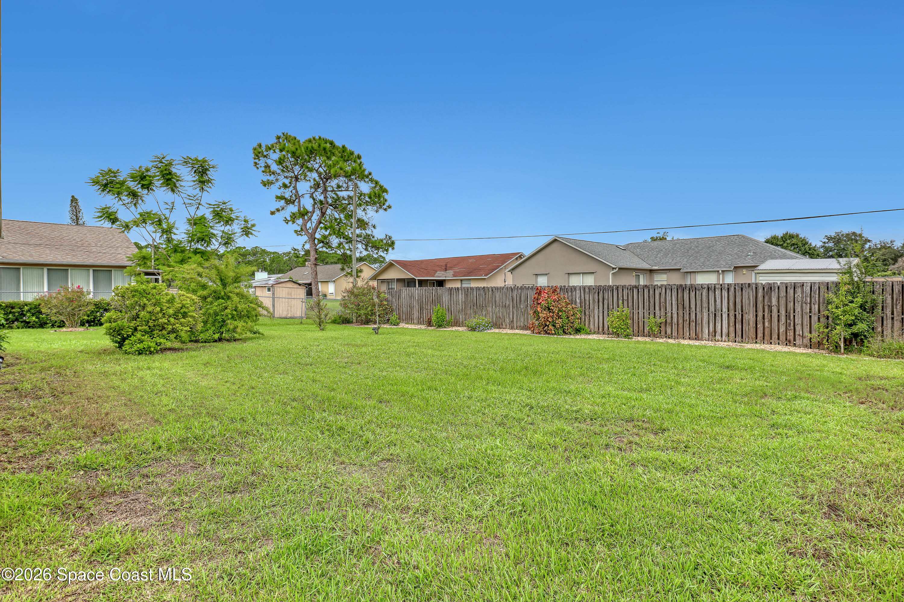 1733 Dalroy Street Nw Property Photo 46