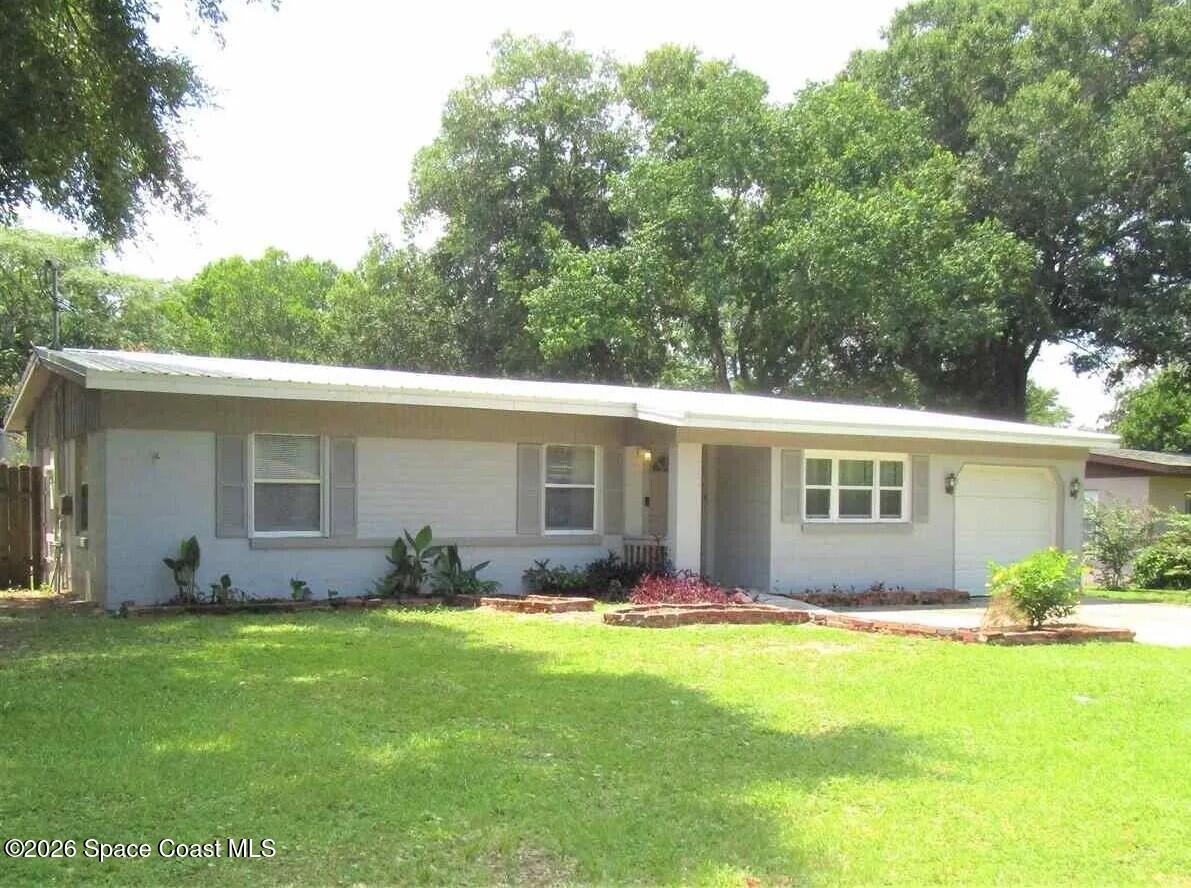117 Curtiss Drive Property Photo 2