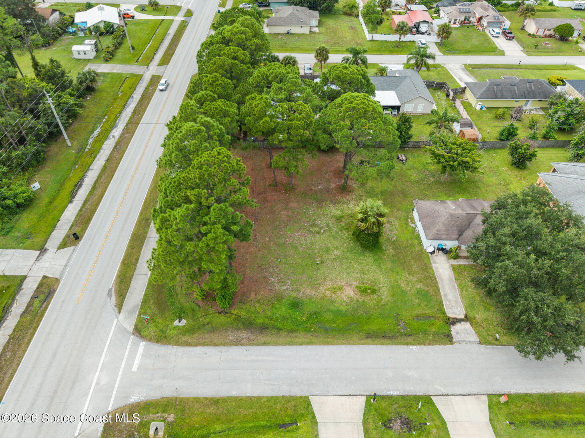 498 Haskell Avenue Se Property Photo 1