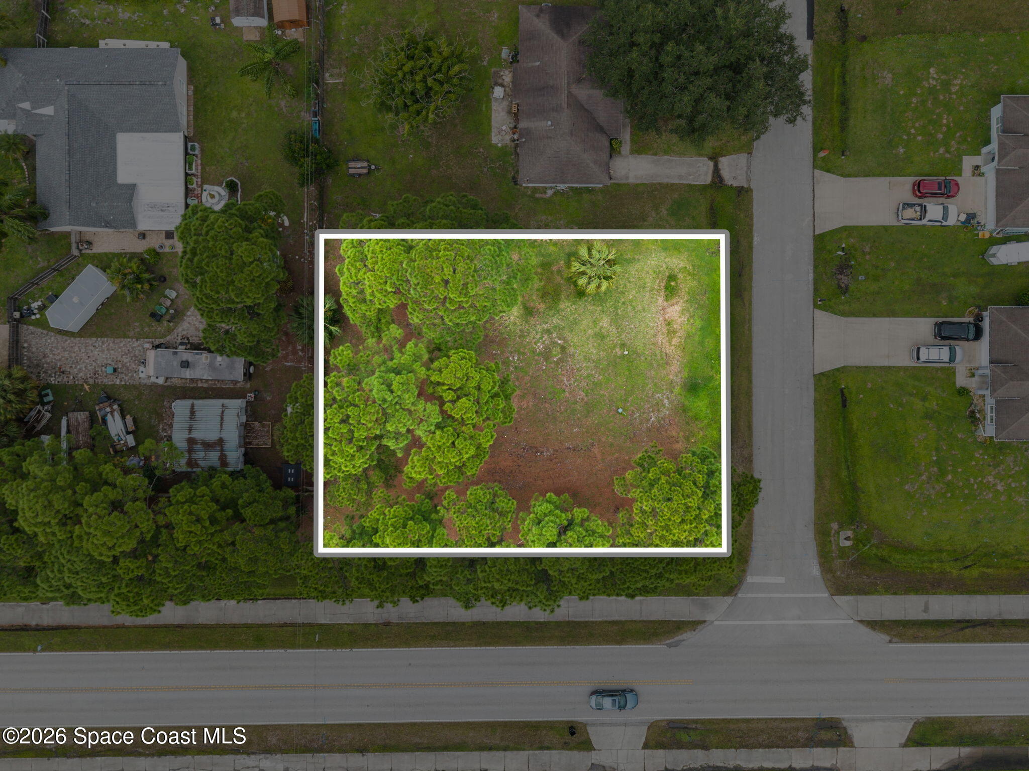 498 Haskell Avenue Se Property Photo 3
