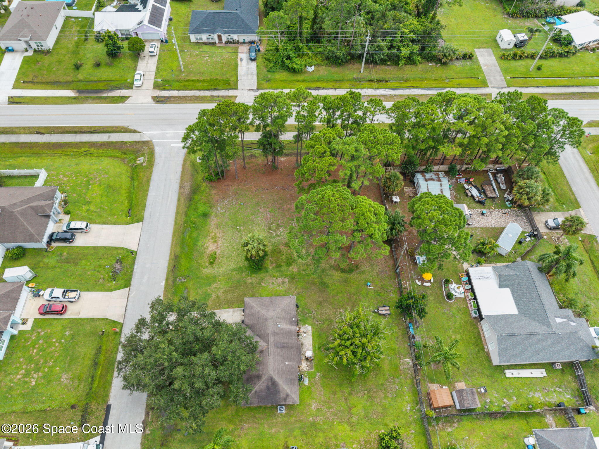 498 Haskell Avenue Se Property Photo 7