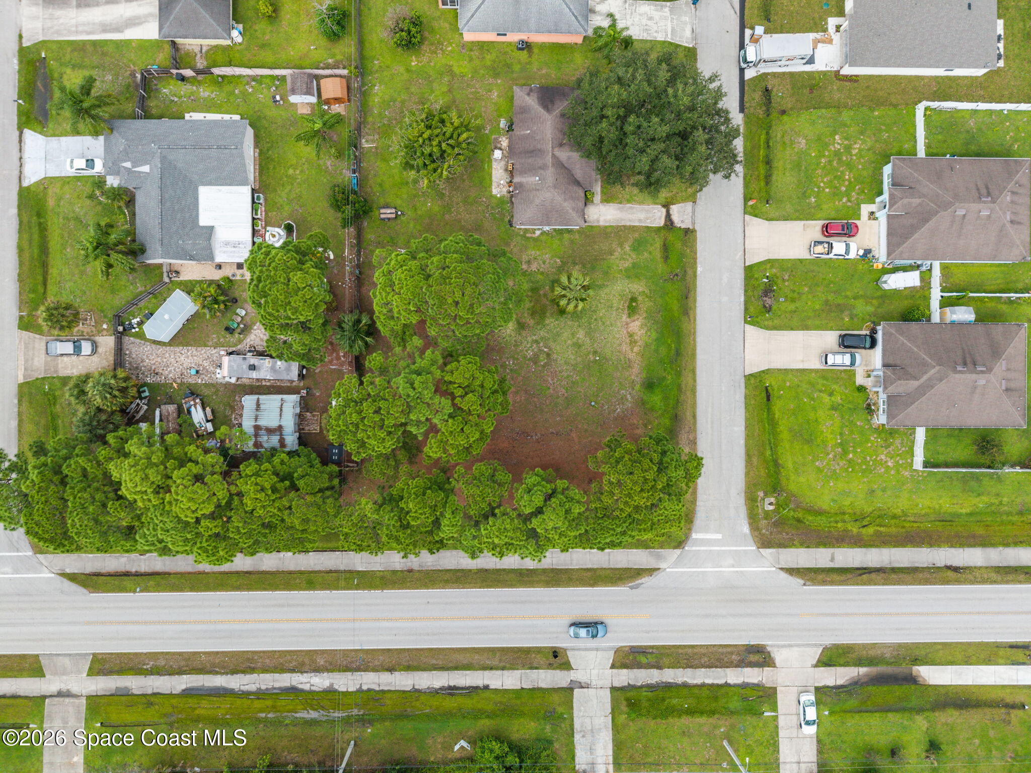 498 Haskell Avenue Se Property Photo 9
