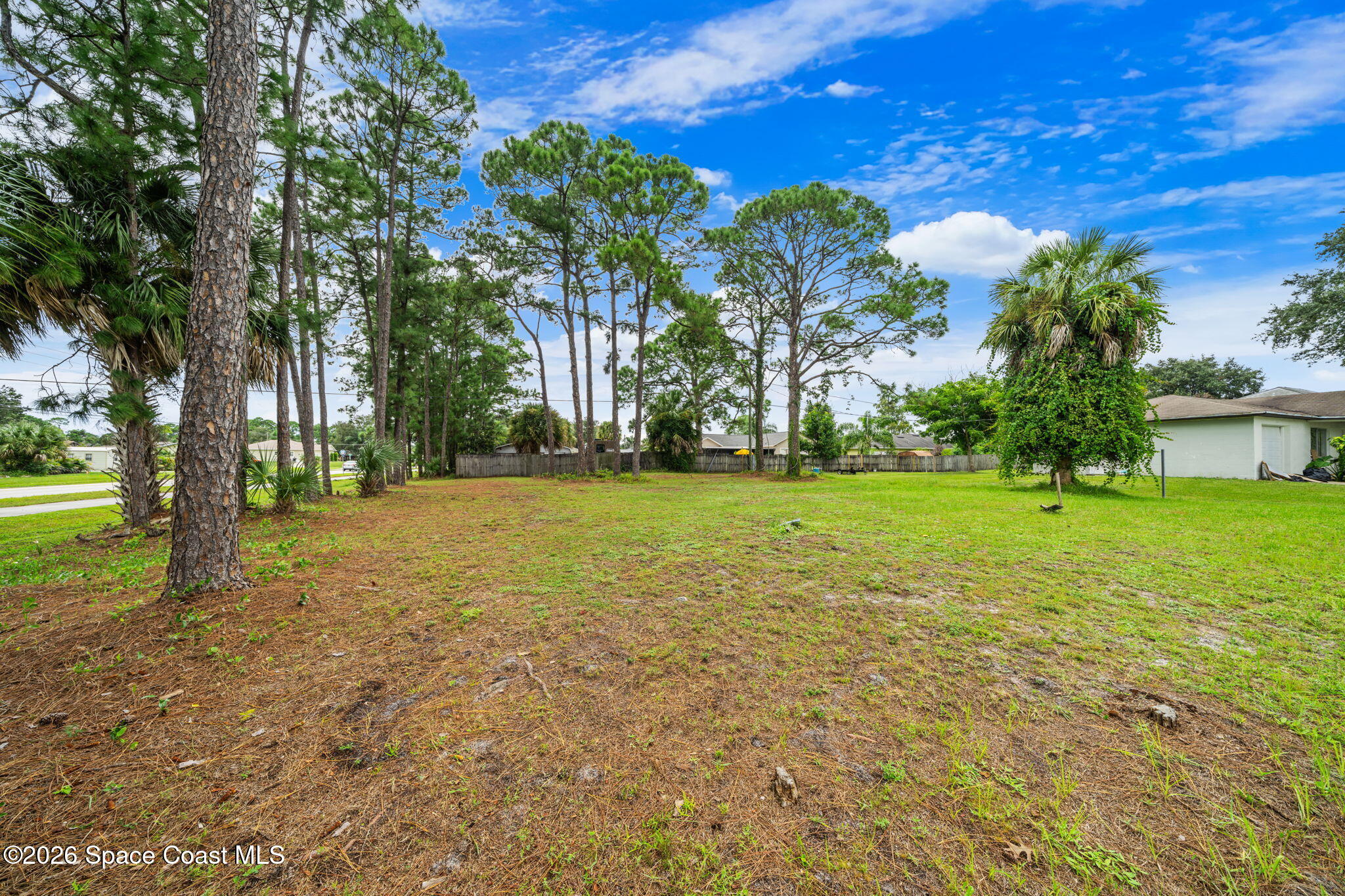 498 Haskell Avenue Se Property Photo 16