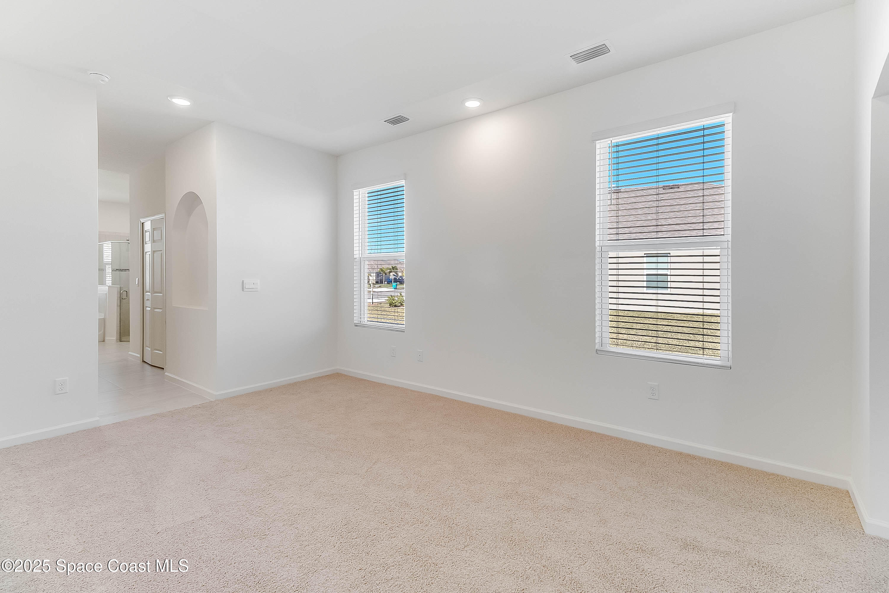 7075 Serpentine Court Property Photo 16