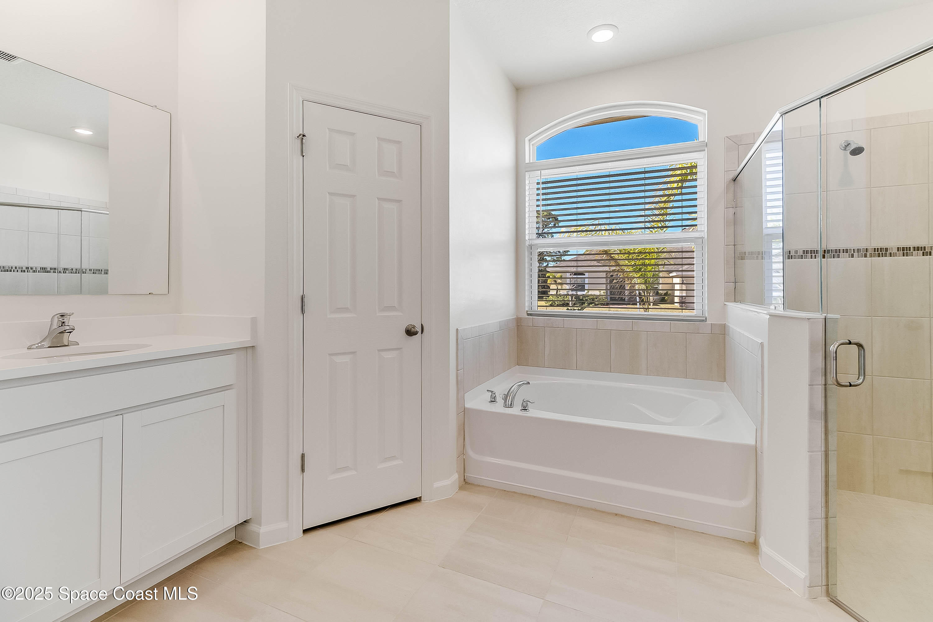 7075 Serpentine Court Property Photo 19