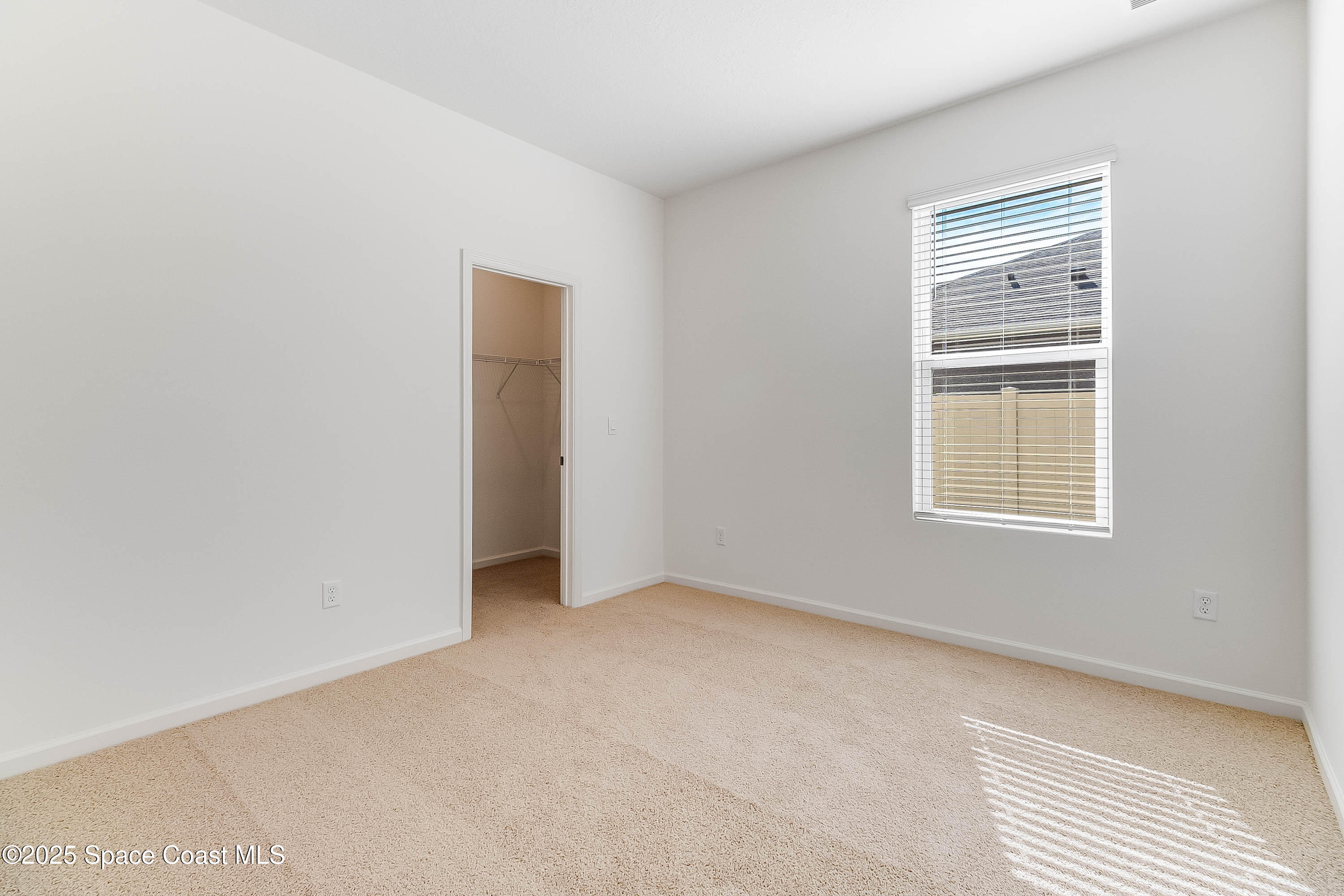 7075 Serpentine Court Property Photo 20