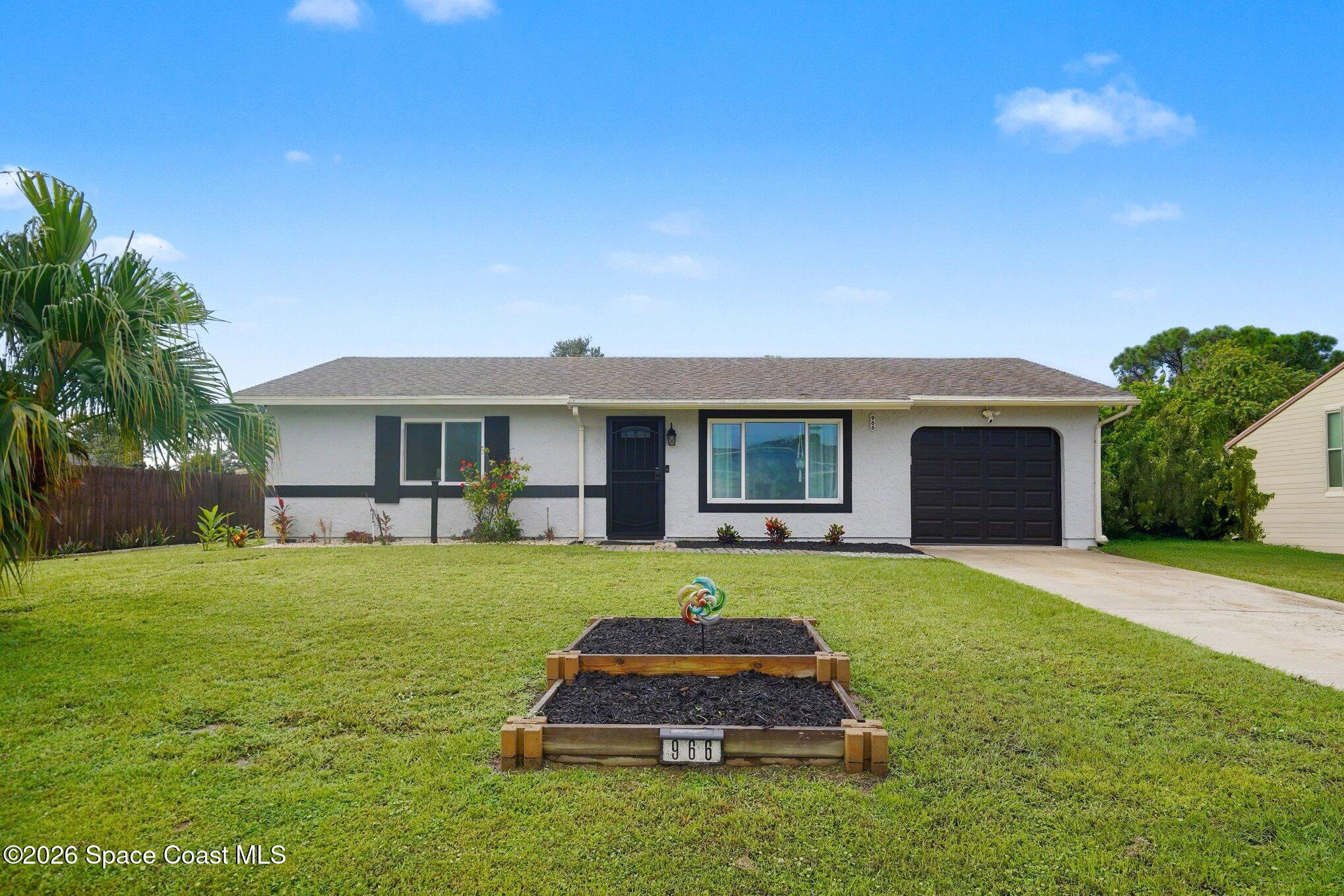 966 Cotorro Road Se Property Photo 2
