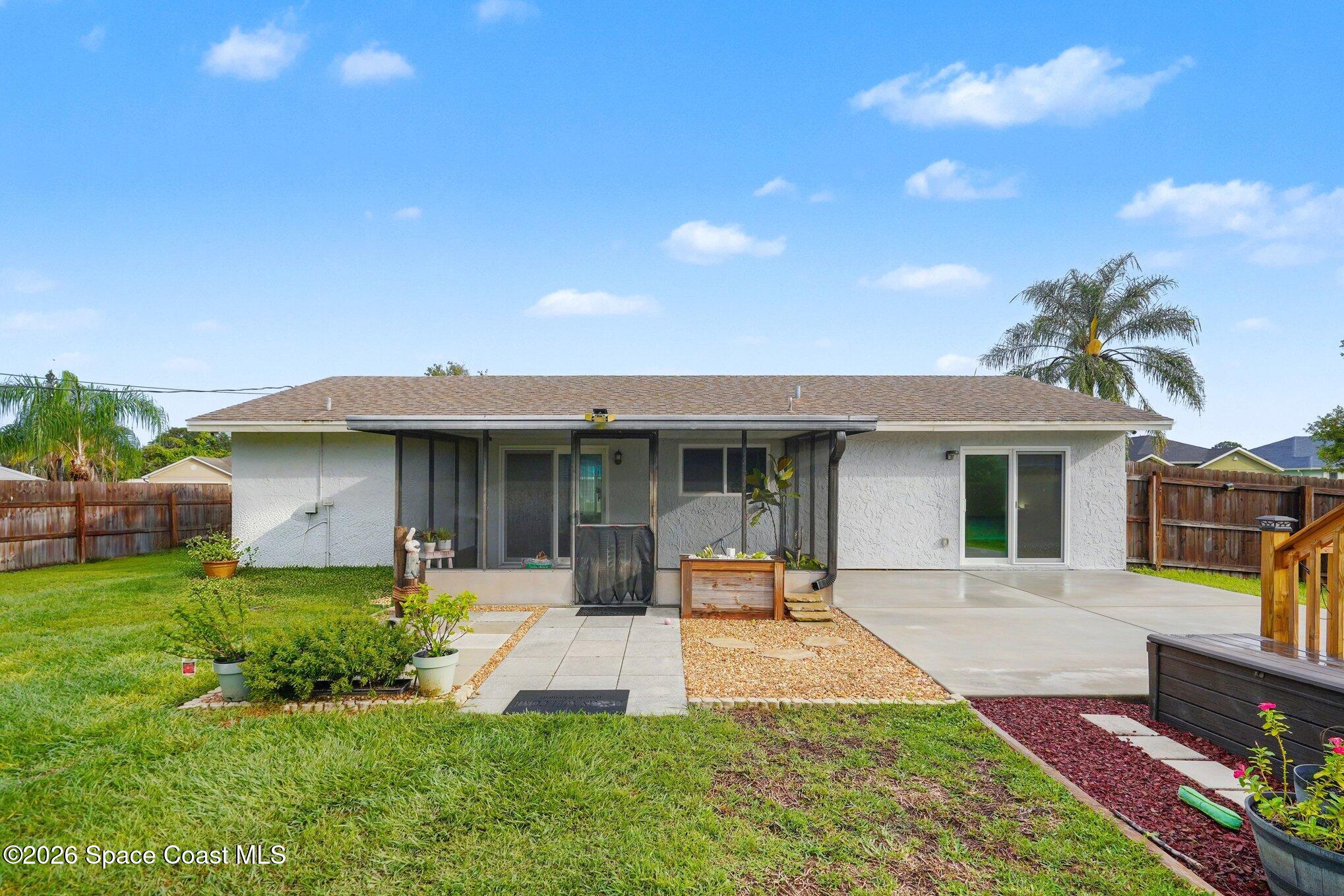 966 Cotorro Road Se Property Photo 12
