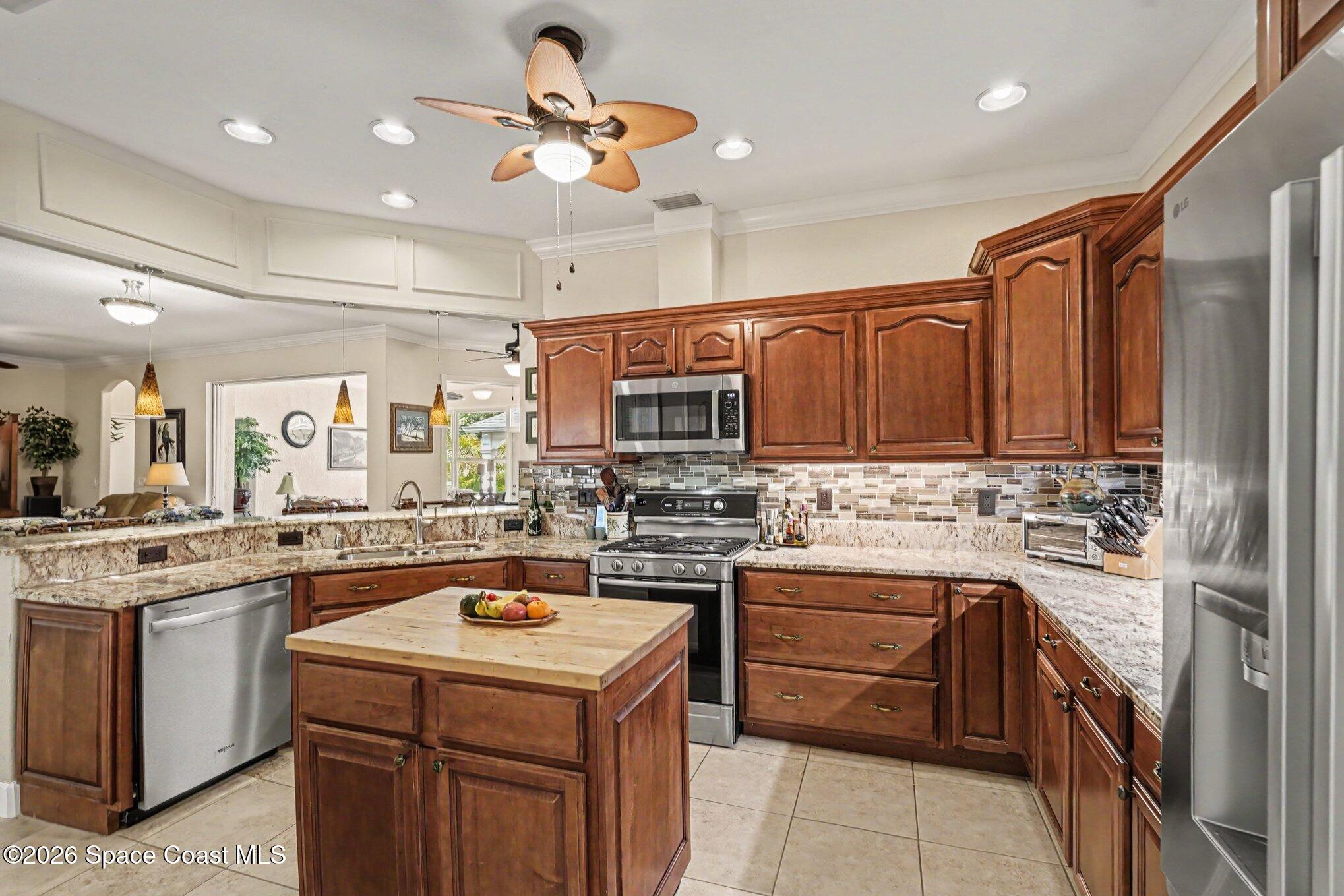 7119 Hacienda Drive Property Photo 12