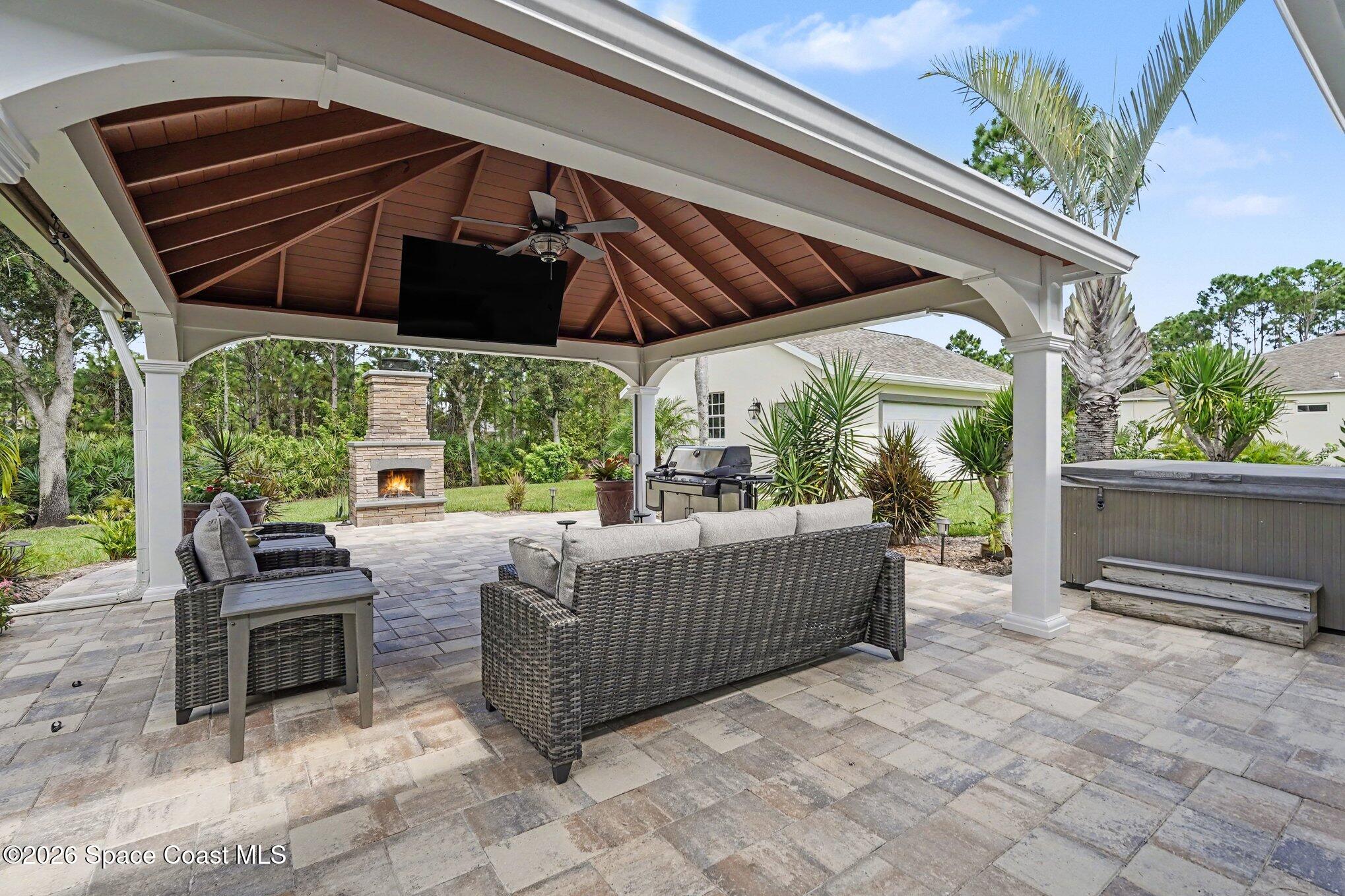7119 Hacienda Drive Property Photo 34