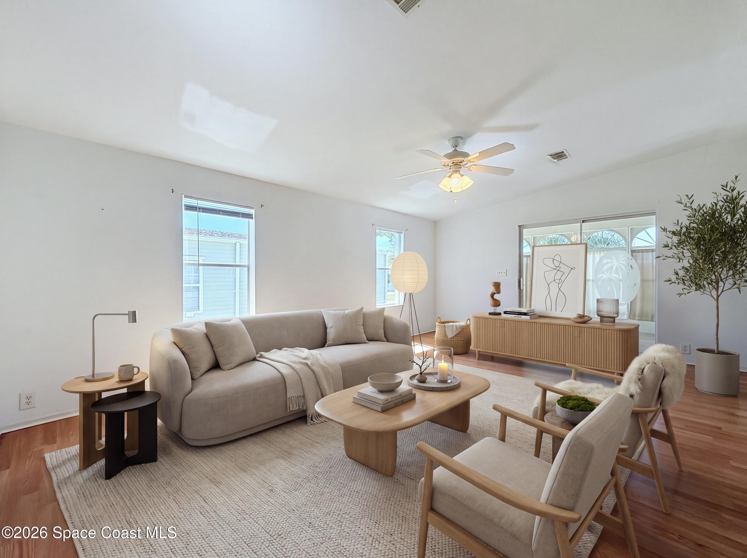 646 Periwinkle Circle Property Photo 2