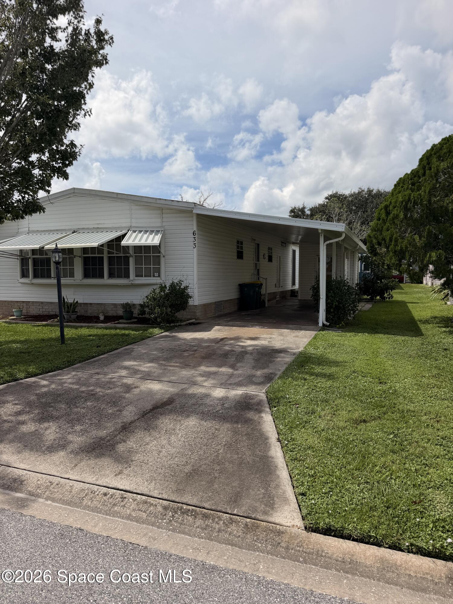 633 Amaryllis Drive Property Photo 1