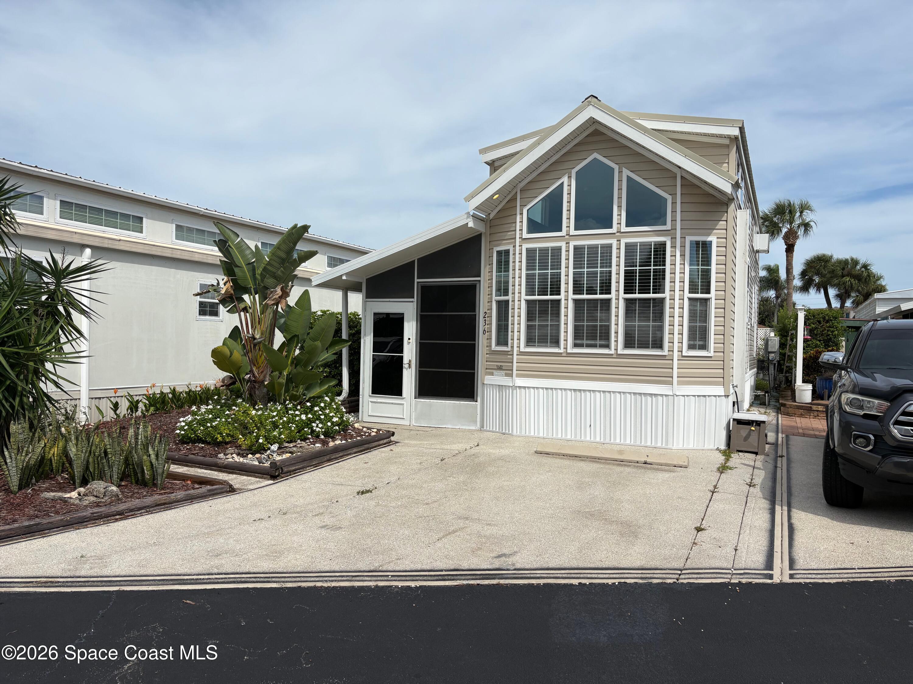 236 Pier Lane 482 Property Photo 1