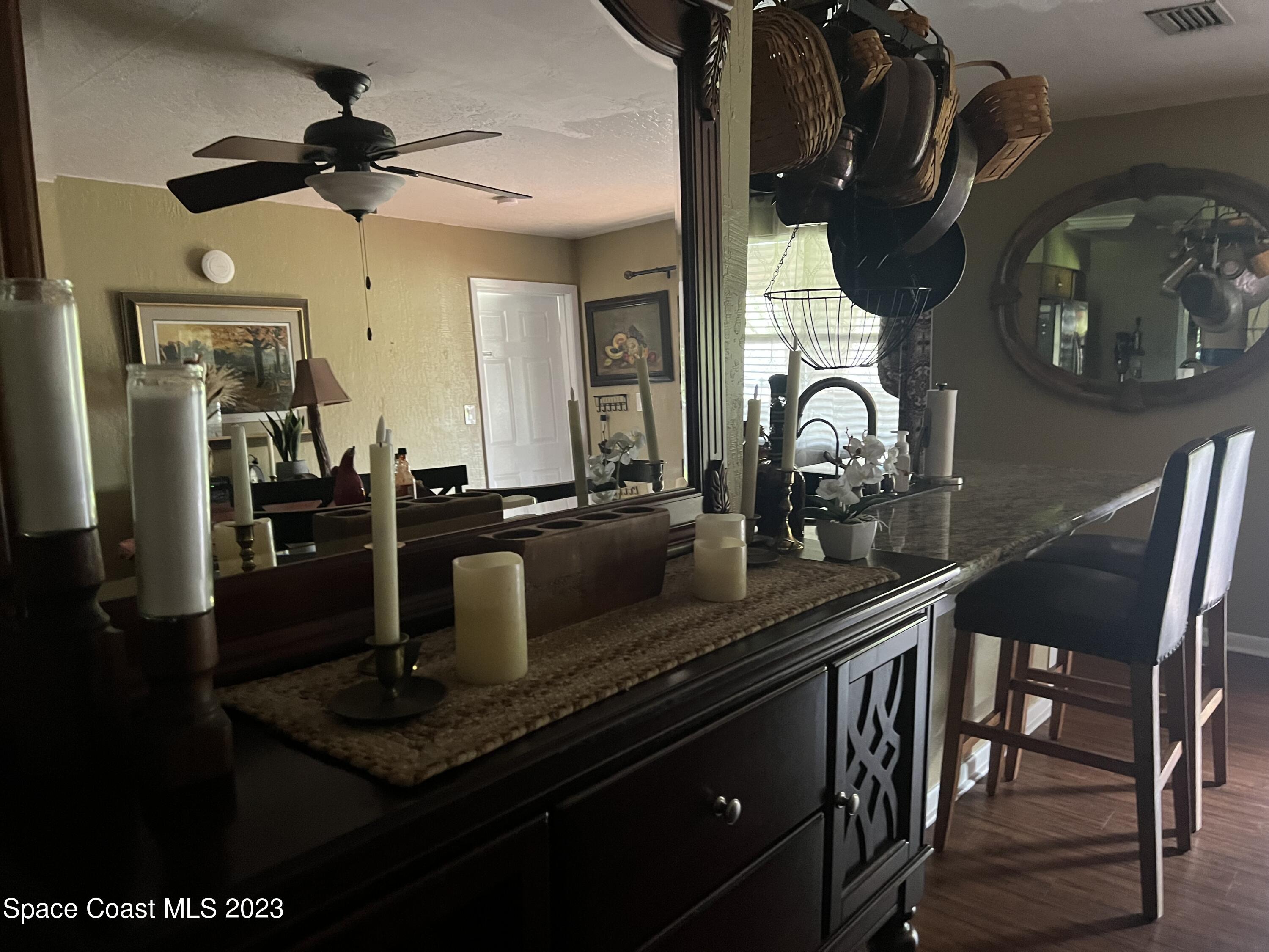 6922 Babcock Street Se Property Photo 13
