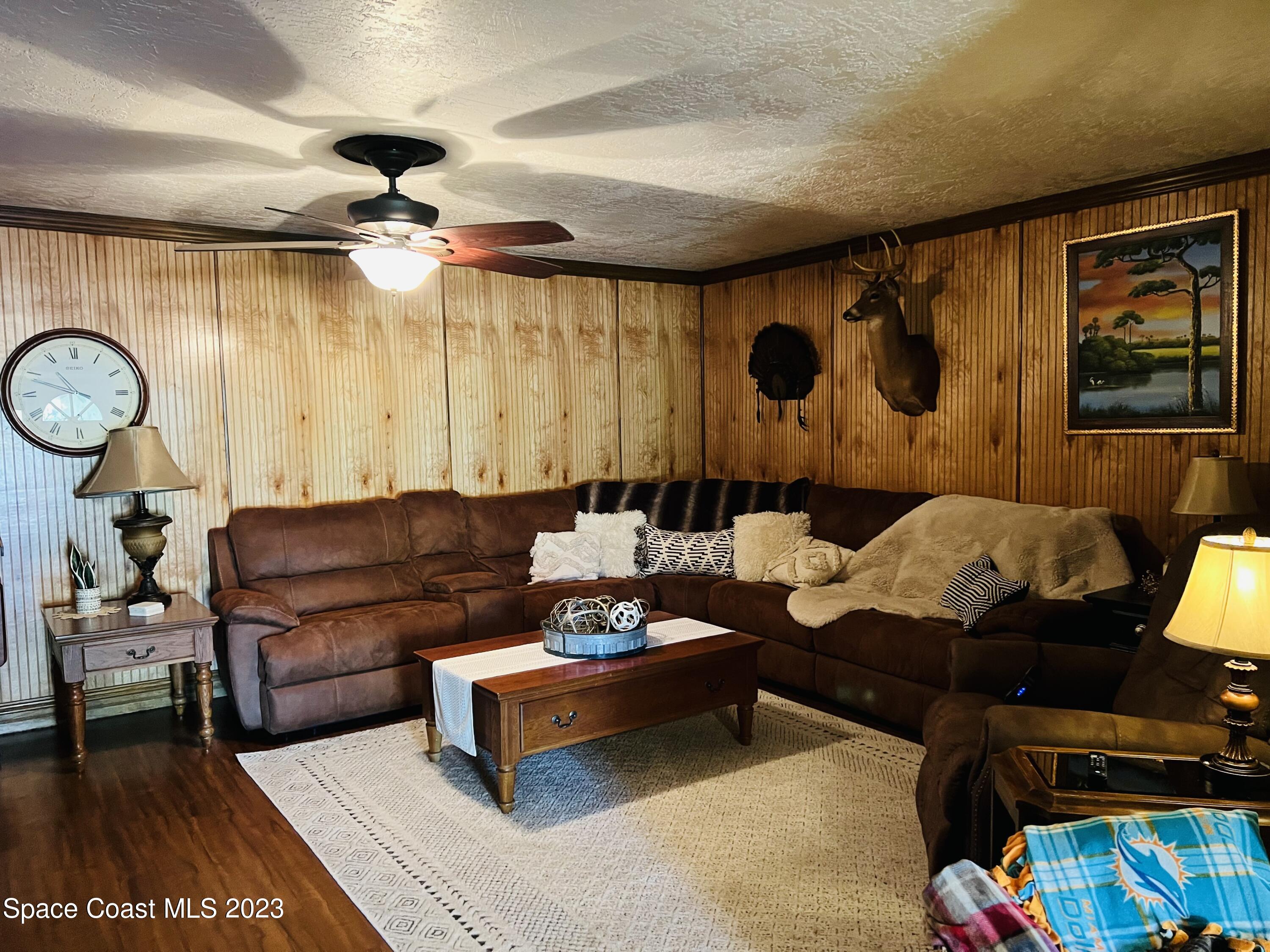6922 Babcock Street Se Property Photo 22