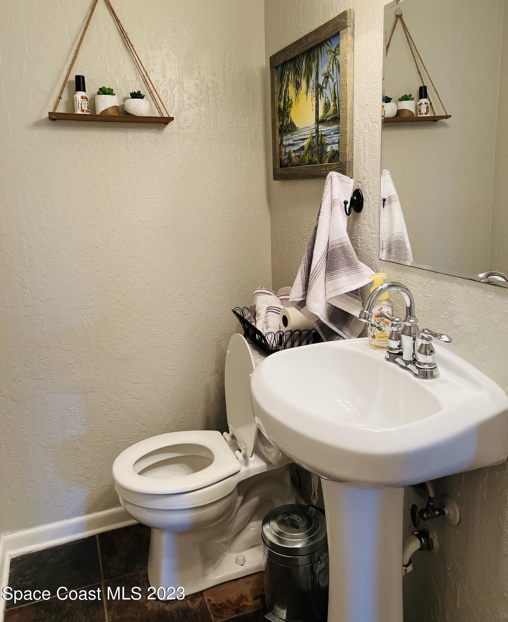 6922 Babcock Street Se Property Photo 25