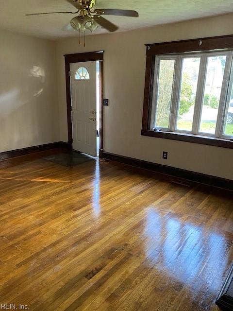 227 Hollywood Ave Property Photo 4