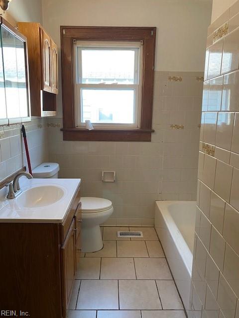 227 Hollywood Ave Property Photo 17