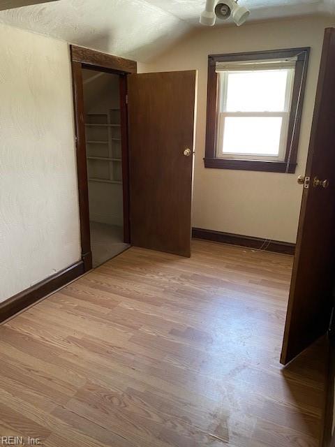 227 Hollywood Ave Property Photo 24