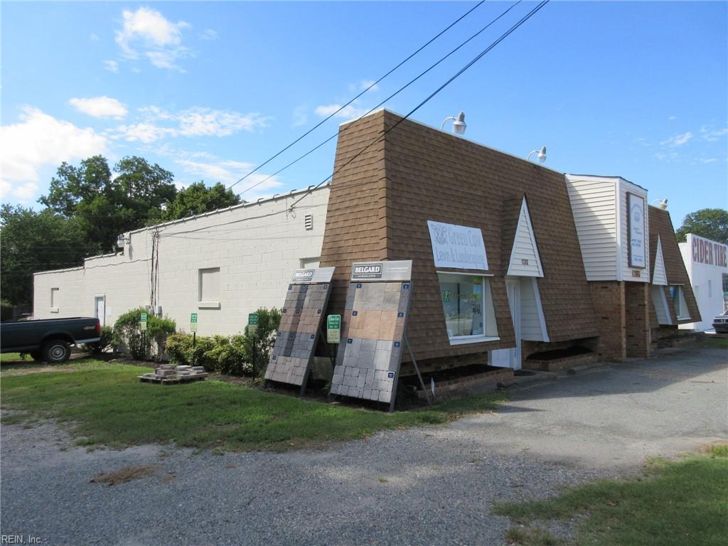 1283 N King St Property Photo 4