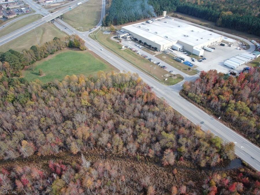 8.2acs General Thomas Hwy Property Photo 4
