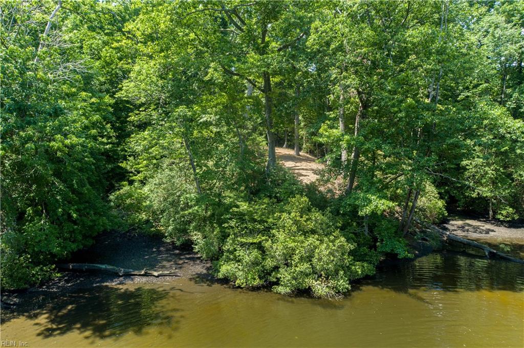 862 Twiggs Ferry Rd Property Photo 5