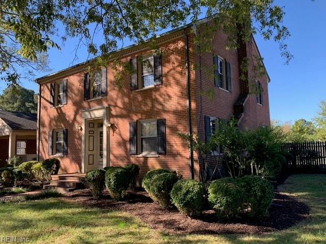 32 N Court St Property Photo 4