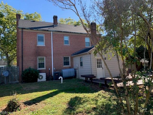 32 N Court St Property Photo 11