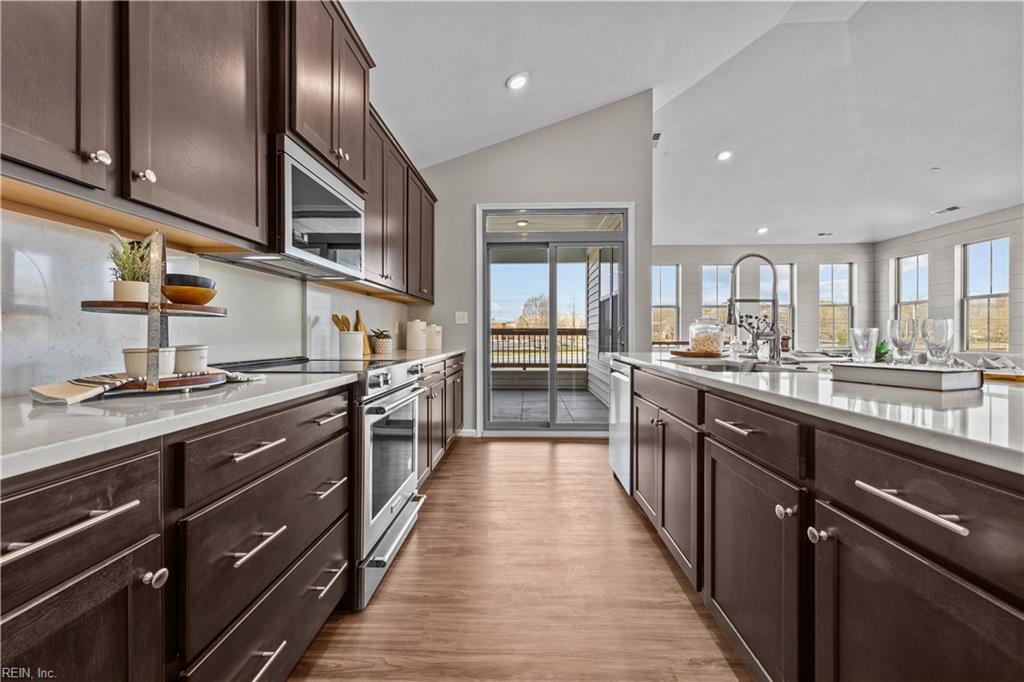 Mm Allure Model Watermark Property Photo 14
