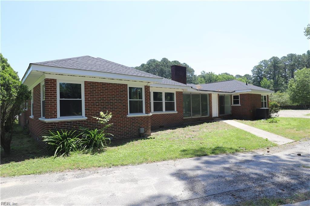 132 S County Dr Property Photo 9