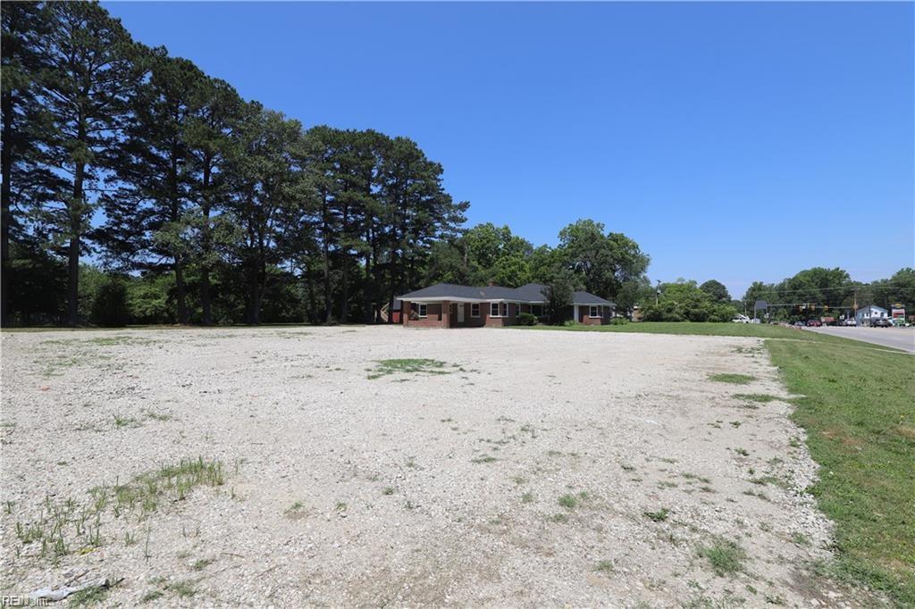 132 S County Dr Property Photo 12