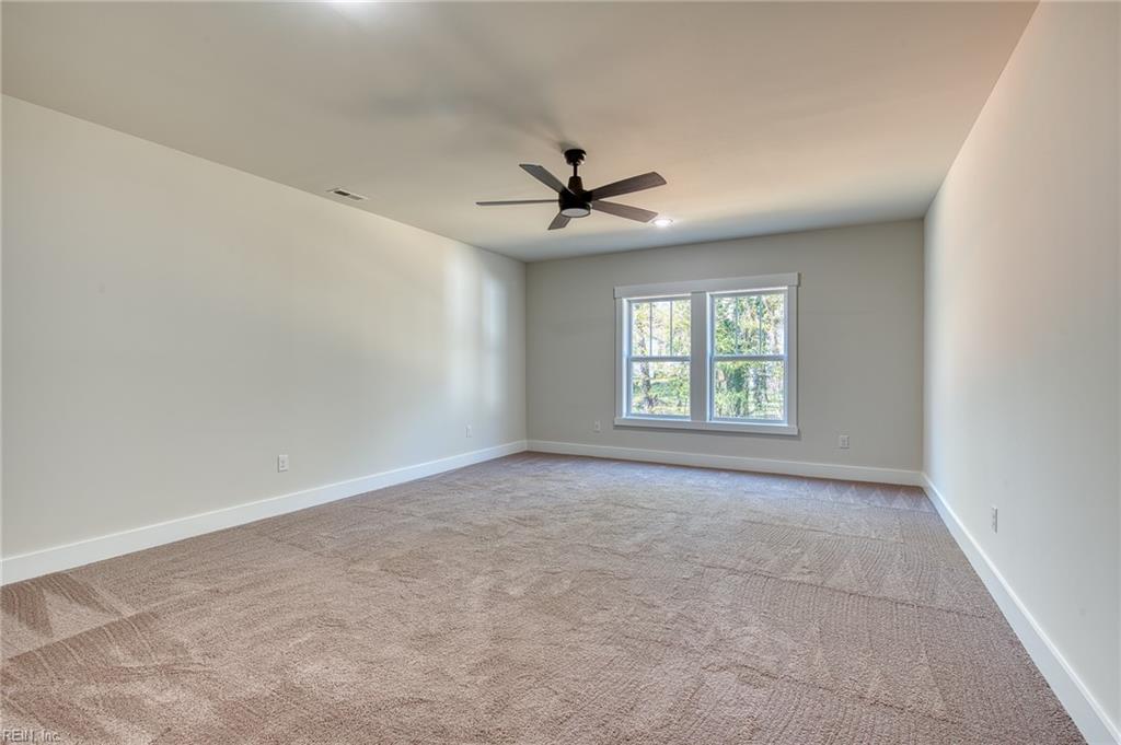 1212 Hitchens Ln Property Photo 24