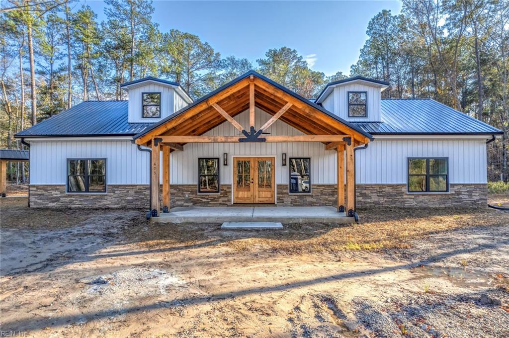 18101 Foxfire Trl Property Photo 1